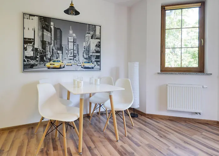 Rentplanet - Nadrzeczna Appartement *