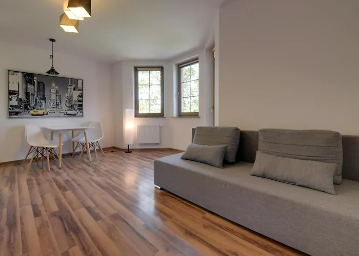 Rentplanet - Nadrzeczna Apartment *